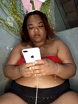 melcarioca1111 online show from April 4, 7:22 pm