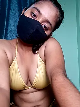 shrutee12 online show from April 24, 5:26 pm