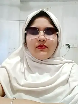 Nusrat-N online show from May 31, 1:14 am