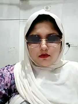 Nusrat-N online show from July 9, 3:38 pm