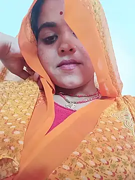Snapshot of Samiya-143 chatting on June 18, 6:35 am Samiya-143 online show from June 18, 6:35 am