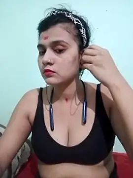 Snapshot of Kavya-Tiwari chatting on June 7, 8:51 am Kavya-Tiwari online show from June 7, 8:51 am