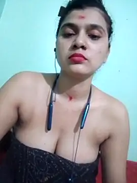 Snapshot of Kavya-Tiwari chatting on June 11, 8:07 pm Kavya-Tiwari online show from June 11, 8:07 pm