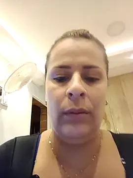 Snapshot of Scarley chatting on September 23, 11:24 am Scarley online show from September 23, 11:24 am