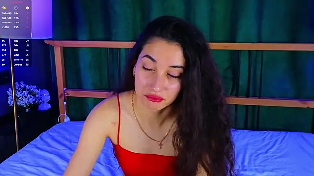 Snapshot of BettyMaldonado chatting on November 19, 6:57 am BettyMaldonado online show from November 19, 6:57 am