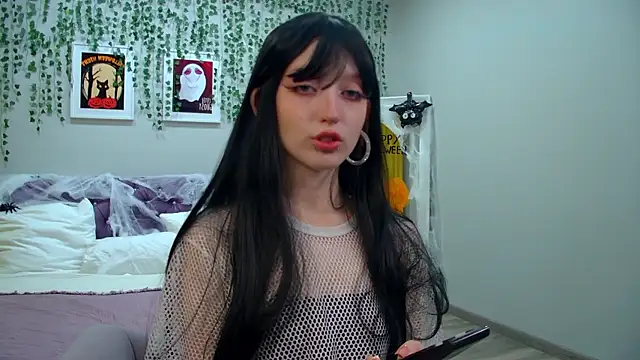 MistyMarlo online show from November 4, 6:23 am