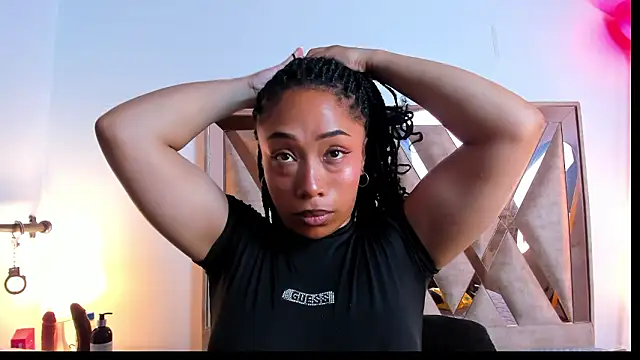 Snapshot of Katy_ortiiz chatting on March 30, 11:44 am Katy ortiiz online show from March 30, 11:44 am