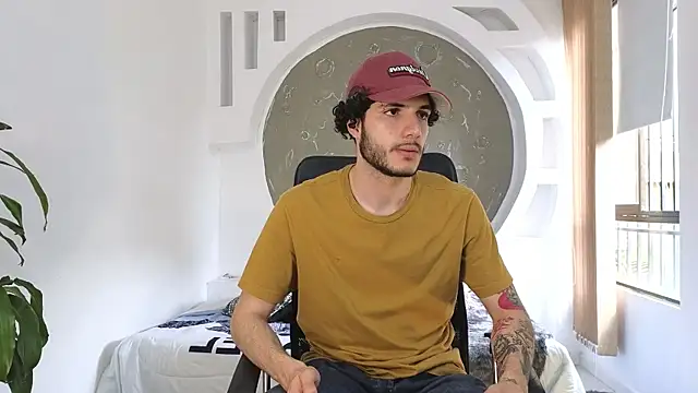 Snapshot of Rafael_Mendezz chatting on November 9, 8:07 pm Rafael Mendezz online show from November 9, 8:07 pm