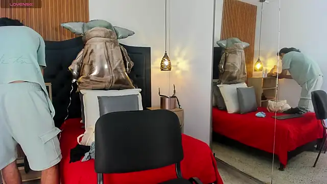 Hisoka 011 online show from October 14, 7:25 pm