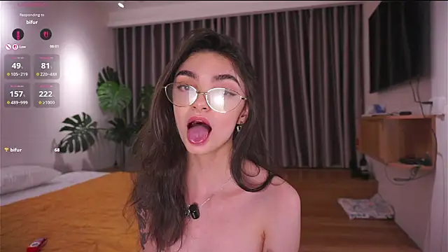 Morena Dolce online show from February 13, 10:39 pm