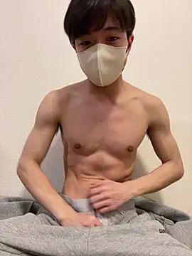 Snapshot of Yuma0718 chatting on February 25, 10:03 am Yuma0718 online show from February 25, 10:03 am