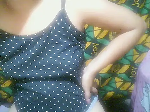 WetHornyPusy4u online show from March 25, 7:20 pm