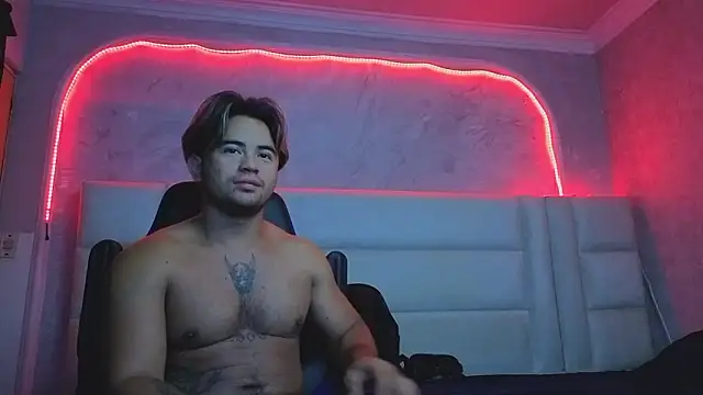 Snapshot of Bellion_grant chatting on February 8, 2:15 am Bellion grant online show from February 8, 2:15 am