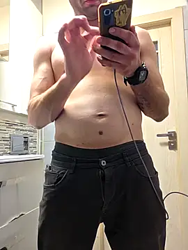 Snapshot of Bart35sex chatting on October 8, 1:20 pm Bart35sex online show from October 8, 1:20 pm