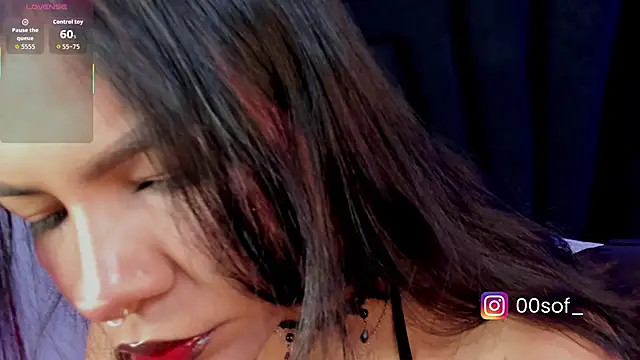 Snapshot of Foxy_katt chatting on March 1, 12:51 pm Foxy katt online show from March 1, 12:51 pm