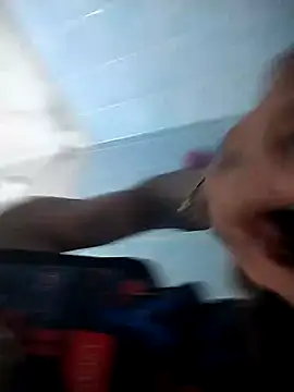 Snapshot of Yayoope chatting on December 17, 11:33 pm Yayoope online show from December 17, 11:33 pm