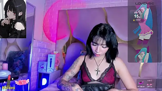 Snapshot of Niina_Sissy chatting on April 25, 5:43 am Niina Sissy online show from April 25, 5:43 am