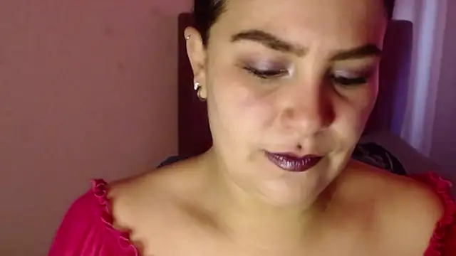 Snapshot of Salma_deep chatting on September 16, 2:29 pm Salma deep online show from September 16, 2:29 pm