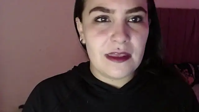 Snapshot of Salma_deep chatting on September 17, 3:35 pm Salma deep online show from September 17, 3:35 pm