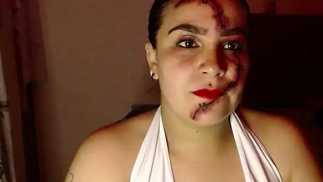 Snapshot of Salma_deep chatting on October 31, 12:55 am Salma deep online show from October 31, 12:55 am