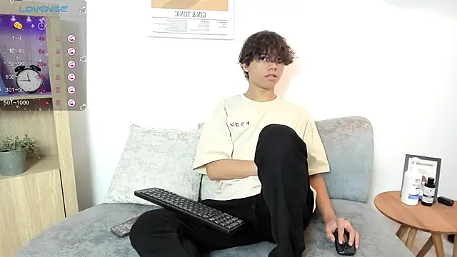 Honeymoon sariel online show from September 18, 7:49 pm