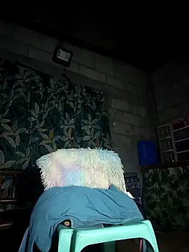 Sexy Juliah online show from March 31, 6:30 pm