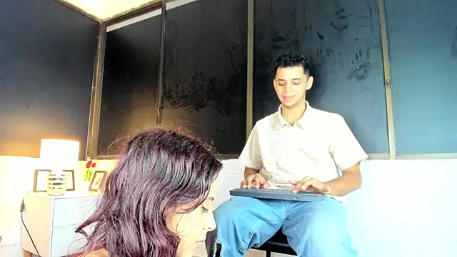 HellAndDante  online show from January 10, 1:07 am