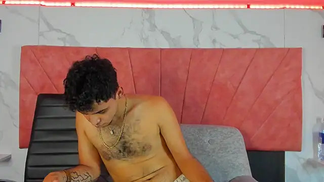 HellAndDante  online show from February 6, 12:15 am