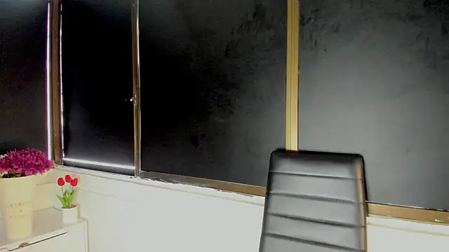 HellAndDante  online show from February 9, 10:47 pm