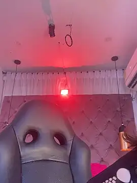 Sussan   online show from July 10, 11:46 am