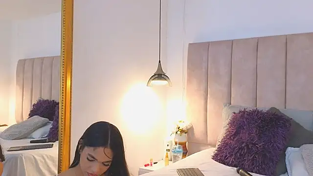 arianaa miller  online show from September 8, 7:24 pm