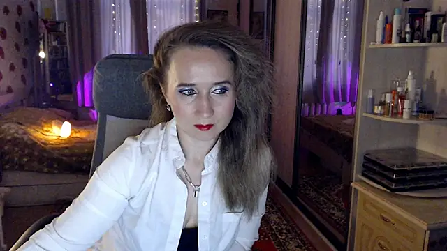 ClassyInna online show from October 8, 11:41 am