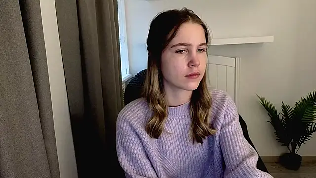 Snapshot of Spicy_Lexi chatting on February 2, 1:32 pm Spicy Lexi online show from February 2, 1:32 pm