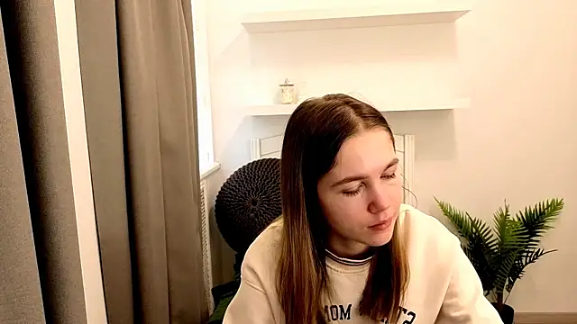 Snapshot of Spicy_Lexi chatting on February 9, 7:23 am Spicy Lexi online show from February 9, 7:23 am