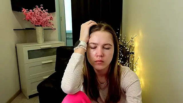 Snapshot of Spicy_Lexi chatting on March 18, 7:44 am Spicy Lexi online show from March 18, 7:44 am