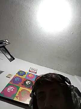 githot online show from September 26, 6:39 am