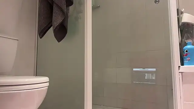 jamesgstsby22 online show from March 12, 1:12 am