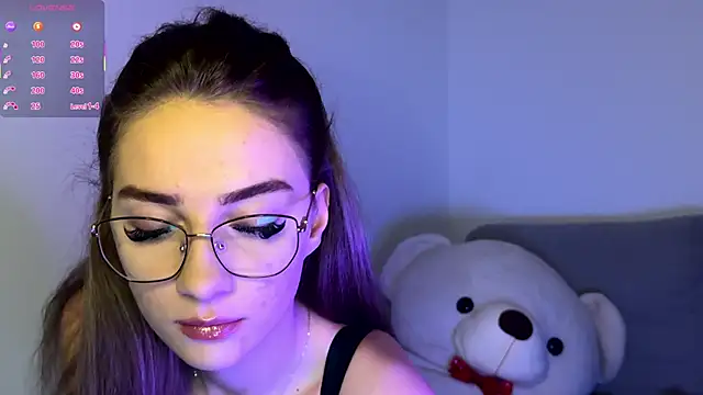 ScarlettSmithX online show from December 18, 8:37 pm