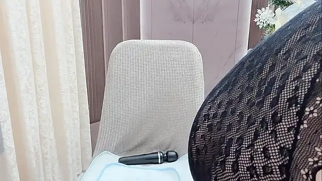 Shenlly online show from December 14, 1:22 am