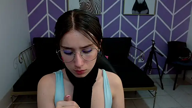 Adhara Kitten online show from November 22, 1:10 pm