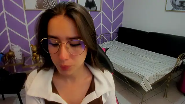 Adhara Kitten online show from February 24, 12:58 pm