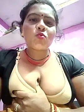 Snapshot of Hot_komal1 chatting on September 14, 7:24 pm Hot komal1 online show from September 14, 7:24 pm