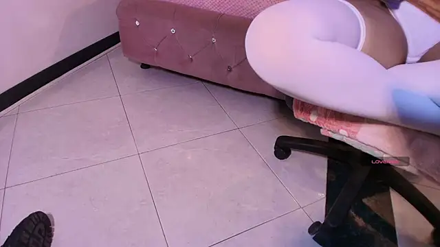 Terraelowen online show from November 9, 11:41 am