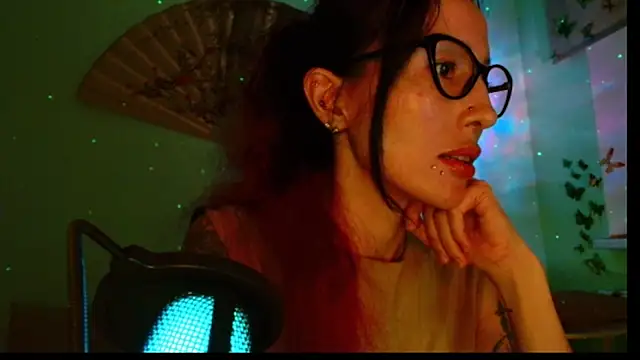 KiotoShine online show from December 4, 4:38 pm