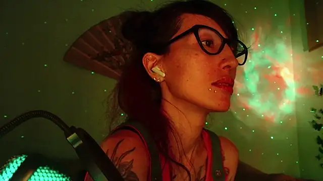 KiotoShine online show from February 18, 9:00 pm