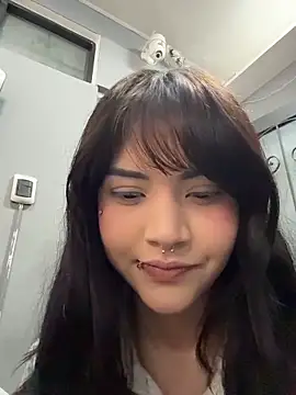 TatiLee online show from July 9, 3:38 pm