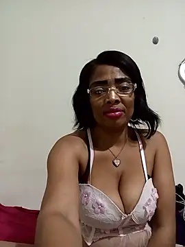 SEXYMOANSXX online show from April 6, 2:31 am