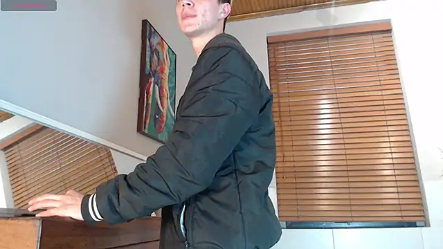 Snapshot of nicktorn chatting on February 6, 12:19 pm nicktorn online show from February 6, 12:19 pm