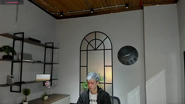 Snapshot of nicktorn chatting on March 1, 12:29 pm nicktorn online show from March 1, 12:29 pm