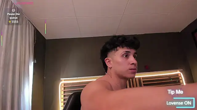 PaulEvens online show from October 9, 1:42 pm